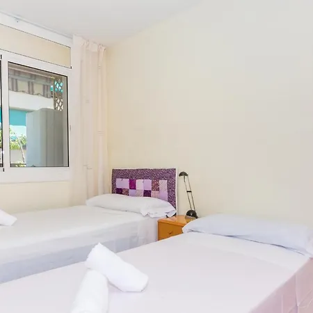 Апартаменты Homeholidaysrentals Keyla Пинеда-де-Мар
